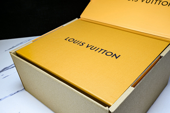 LVT SNEAKERS LVSRS-0100