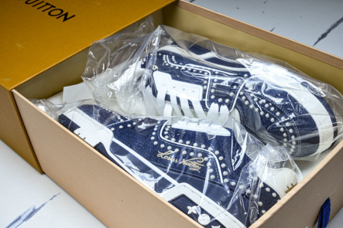 LVT SNEAKERS LVSRS-0077