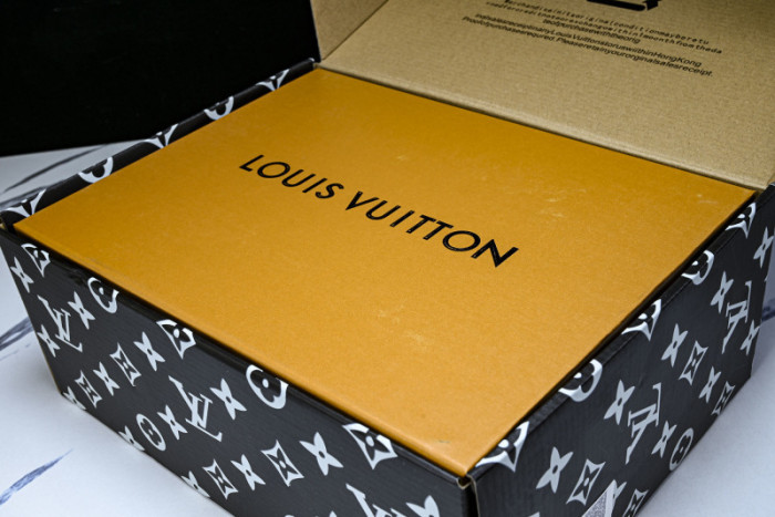 LVT SNEAKERS LVSRS-0077