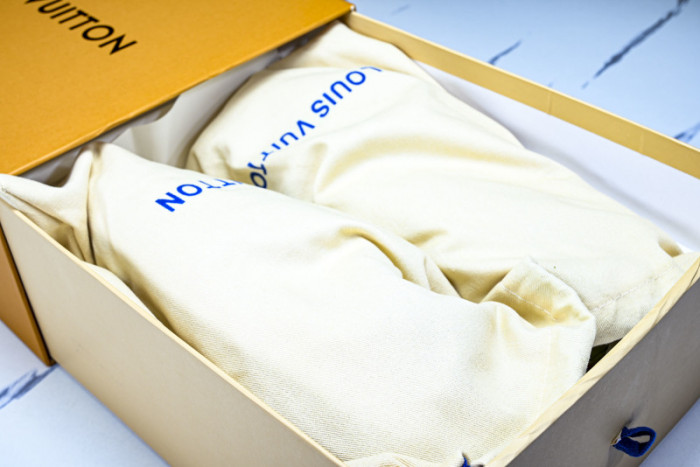 LOU VUIT OTHERS SNEAKERS LVOTS-007