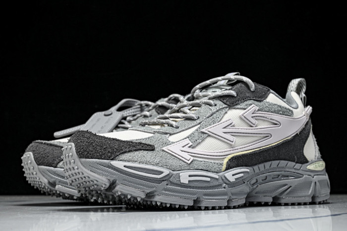 C/O​ SNEAKERS CO-050