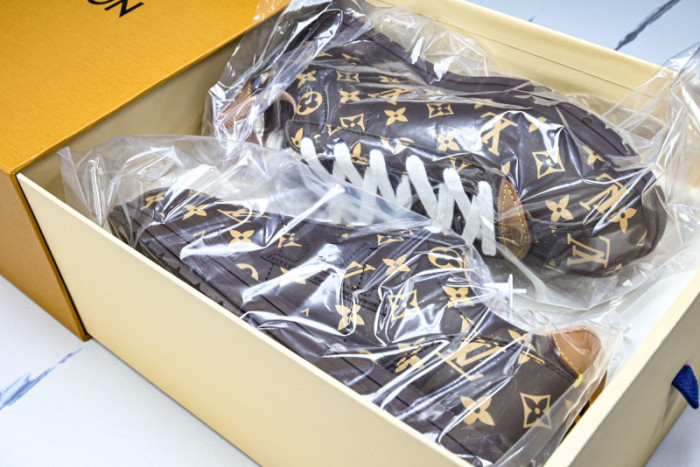 L*VT BUTTERSOFT SHOES LASS-008