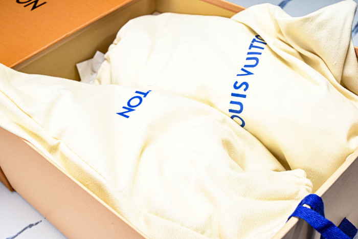 LVT SNEAKERS LVSRS-0107