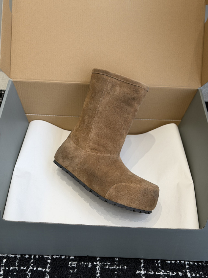 B*ALE*NGA BOOT BSB-052