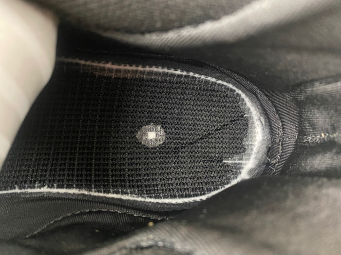 Nike Air Foamposite One “Deep Royal” HJ5195-400