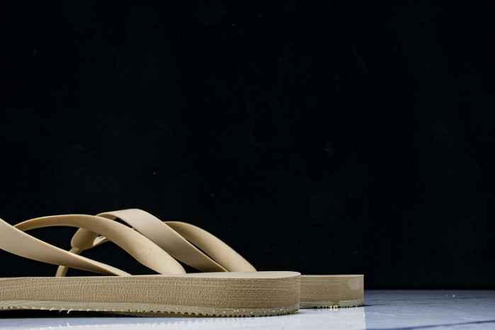 BALENGA SLIDE BL-046