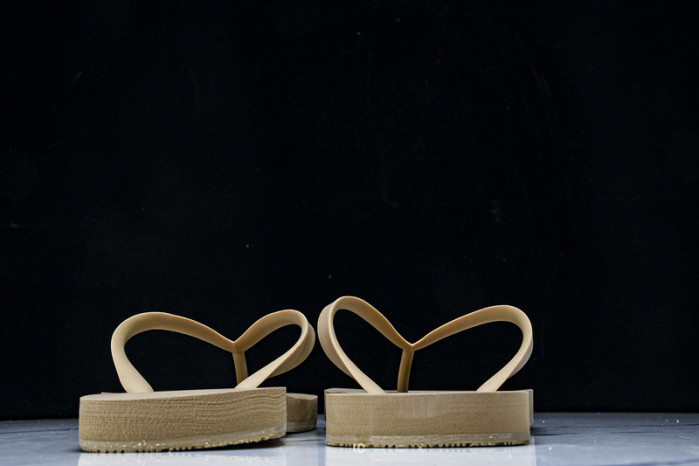 BALENGA SLIDE BL-046