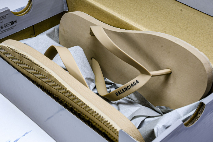 BALENGA SLIDE BL-046