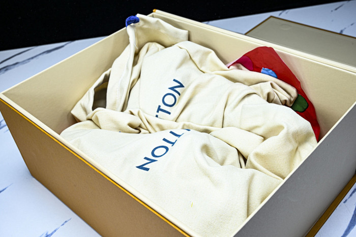 LVT SNEAKERS LVSRS-0126