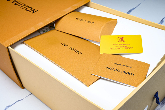 LVT SNEAKERS LVSRS-0094