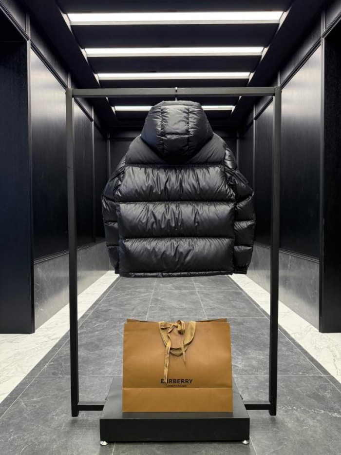 B*URBERRY CLOTHES BYCS-013