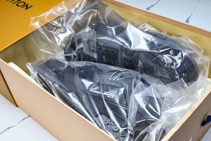 LVT SNEAKERS LVSRS-0096