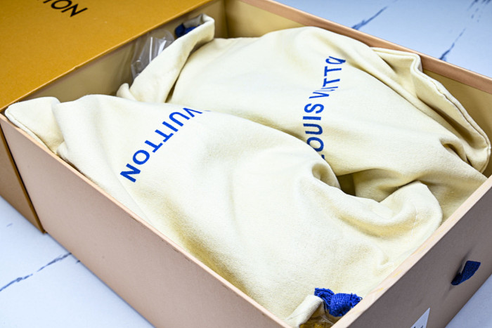 LVT SNEAKERS LVSRS-0096