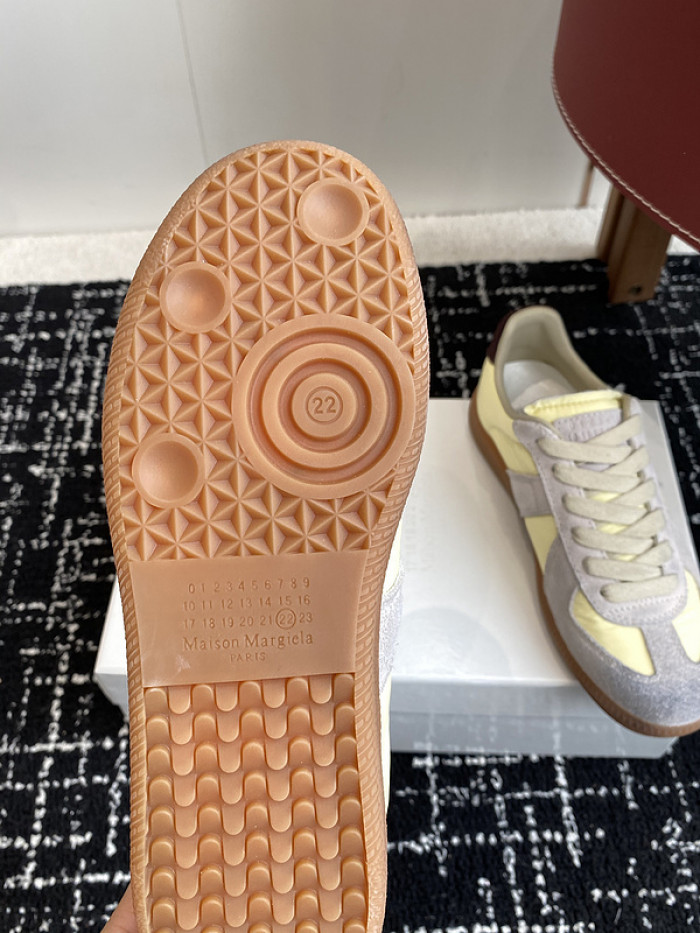 Ma*iso*n Mar*giela MAMA-077