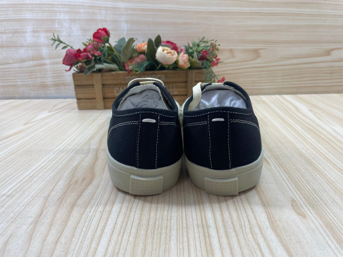 Ma*iso*n Mar*giela MAMA-0114