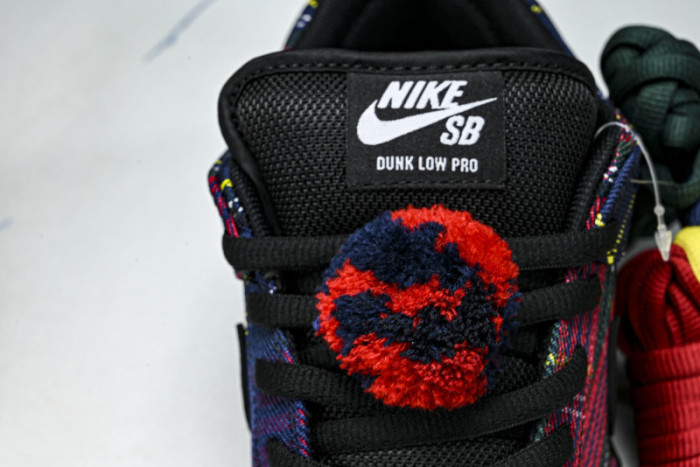 Nike Dunk Low Nardwuar II1493-600