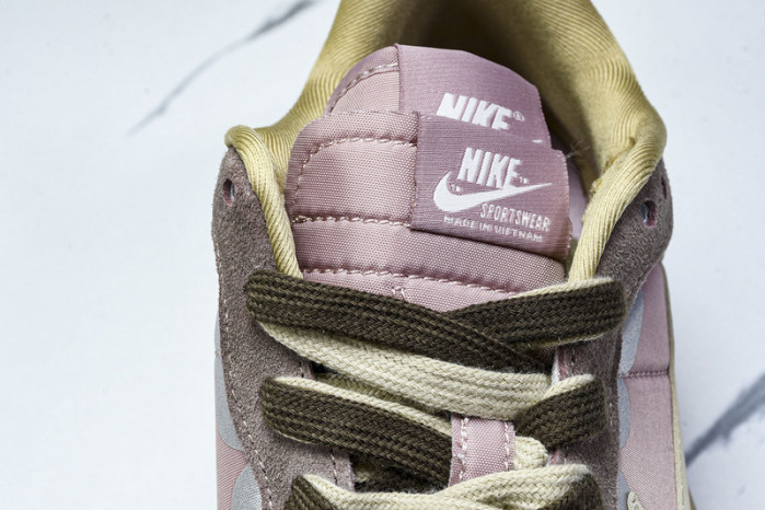 Sacai X VaporWaffle DD1875-301