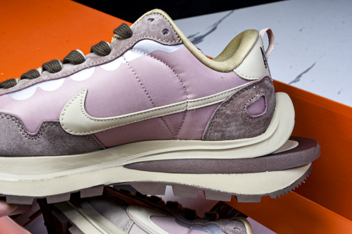 Sacai X VaporWaffle DD1875-301