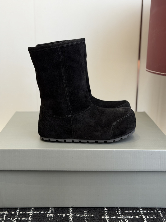 B*ALE*NGA BOOT BSB-051