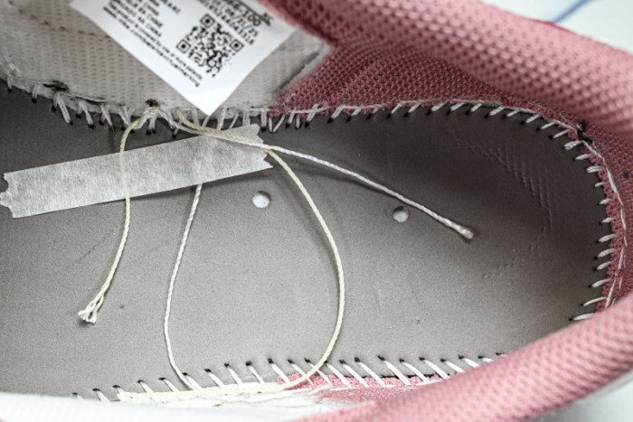 Travis Scott x Air Jordan 1 DM7866-100