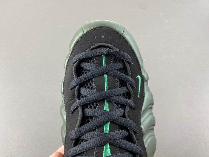 Nike Air Foamposite One “Pine Green” HF0794-300