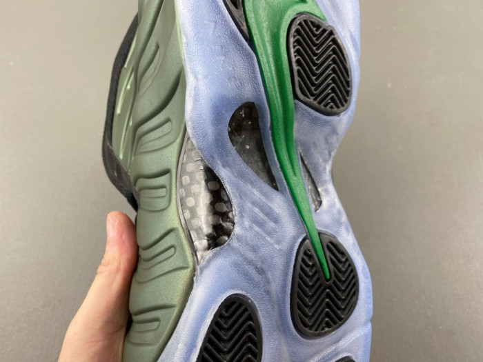 Nike Air Foamposite One “Pine Green” HF0794-300