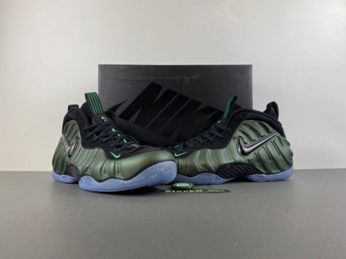 Nike Air Foamposite One “Pine Green” HF0794-300
