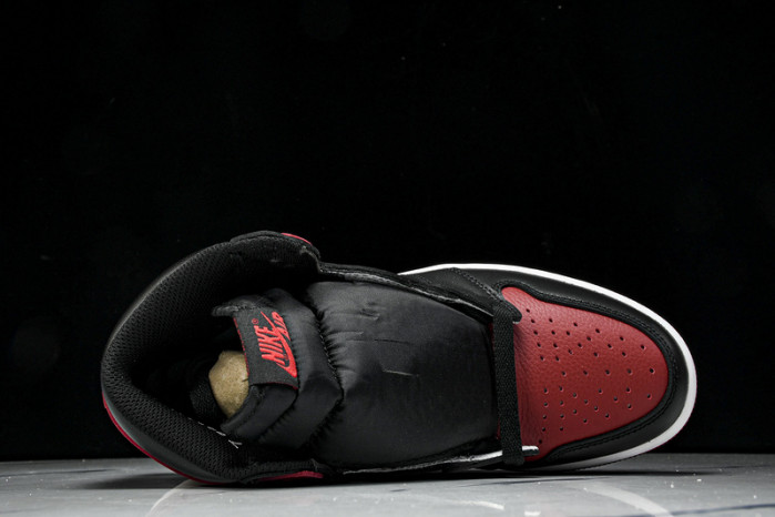 Jordan 1 Retro Bred "Banned" 555088-001