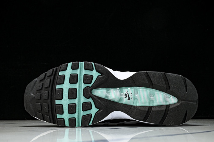 Nike Air Max 95 OG IM7409-100