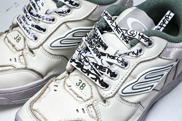 Ba1en*iaga hamptons worn-out wcurs-9930