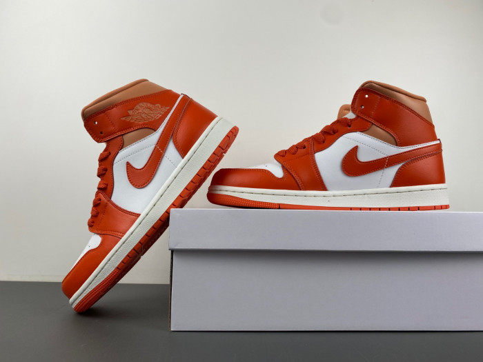 Jordan 1 Mid