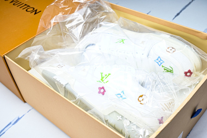 LVT SNEAKERS LVSRS-0116