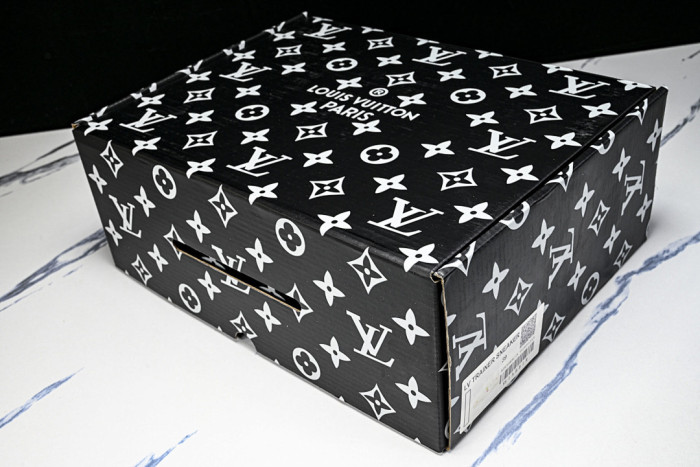 LVT SNEAKERS LVSRS-0116