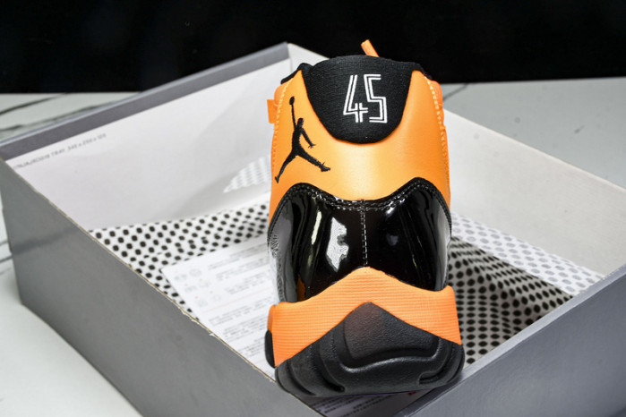 Air Jordan 11 CT8012-800