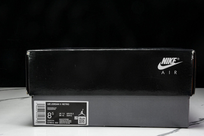 Air Jordan 11 CT8012-800