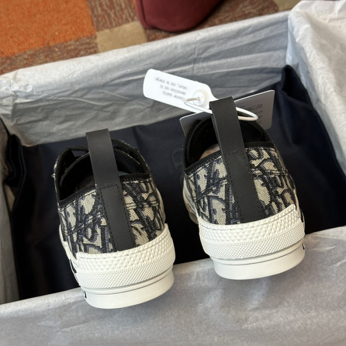 DR B23 LOW-TOP SNEAKERS DRLT-010