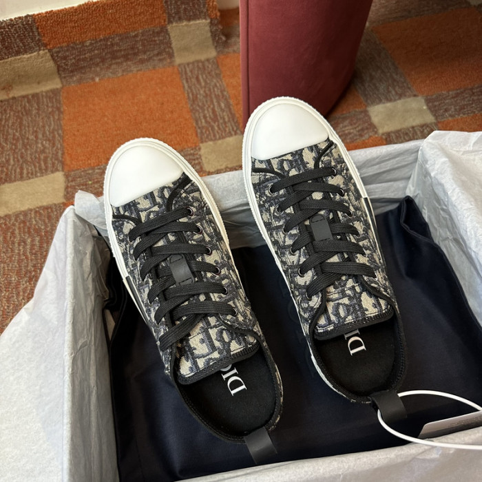DR B23 LOW-TOP SNEAKERS DRLT-010