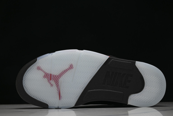 Air Jordan 5 Retro