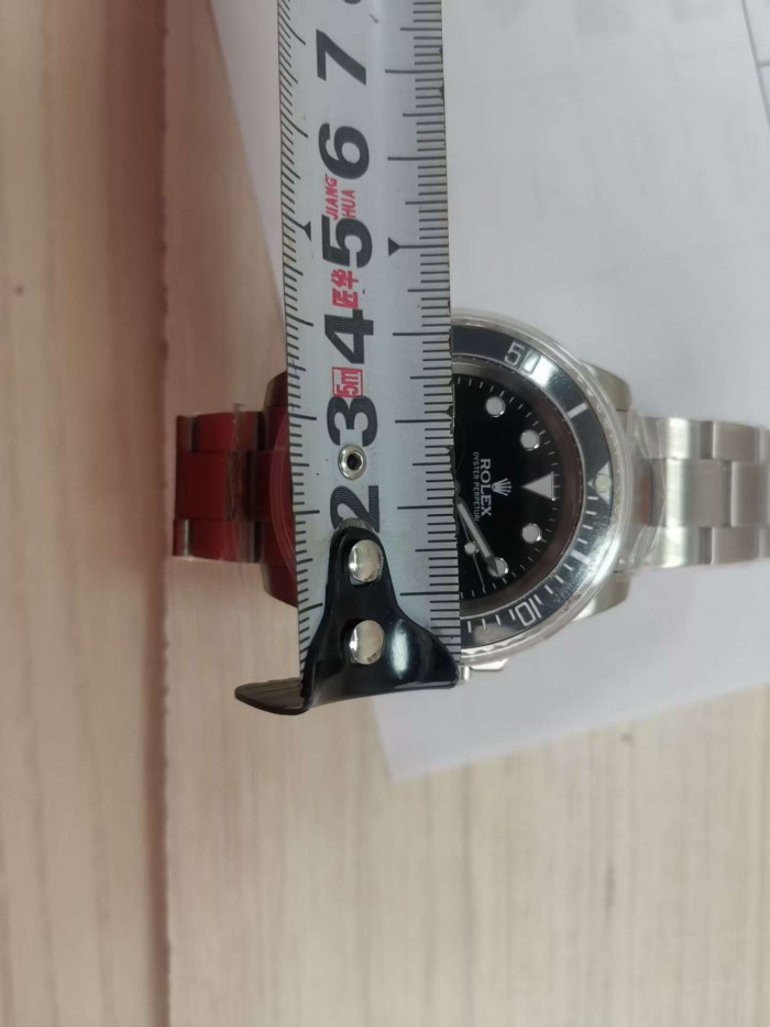WATCH-010