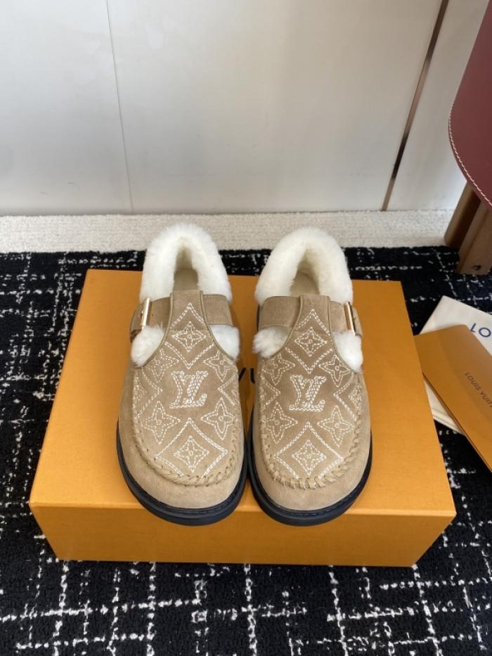 L**V**T* BOOTS LVTBS-047