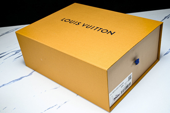 LVT SNEAKERS LVSRS-0104