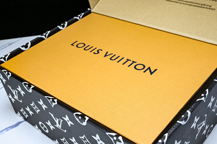 LVT SNEAKERS LVSRS-0104