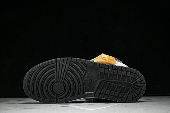 fragment Design x Union x Air Jordan 1 II7282-100