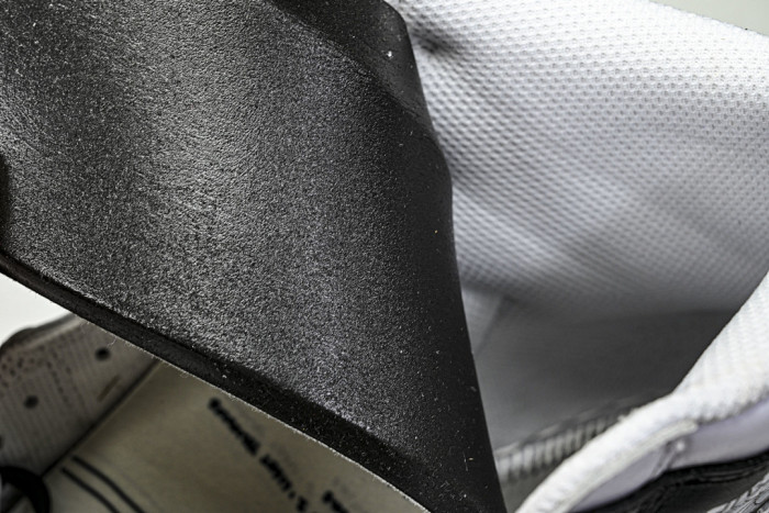 fragment Design x Union x Air Jordan 1 II7282-100