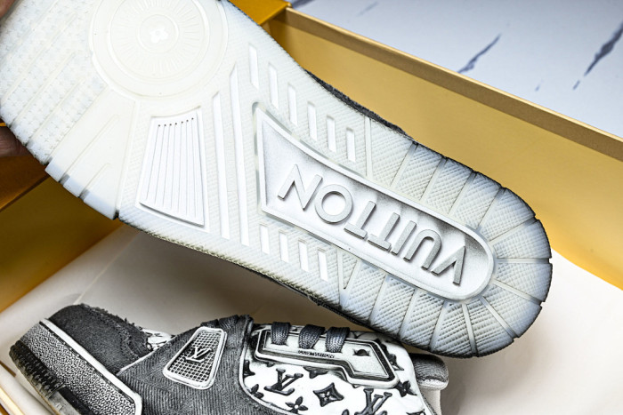 LVT SNEAKERS LVSRS-0151