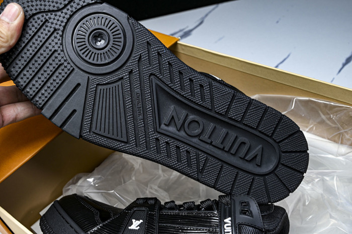 LVT SNEAKERS LVSRS-0132