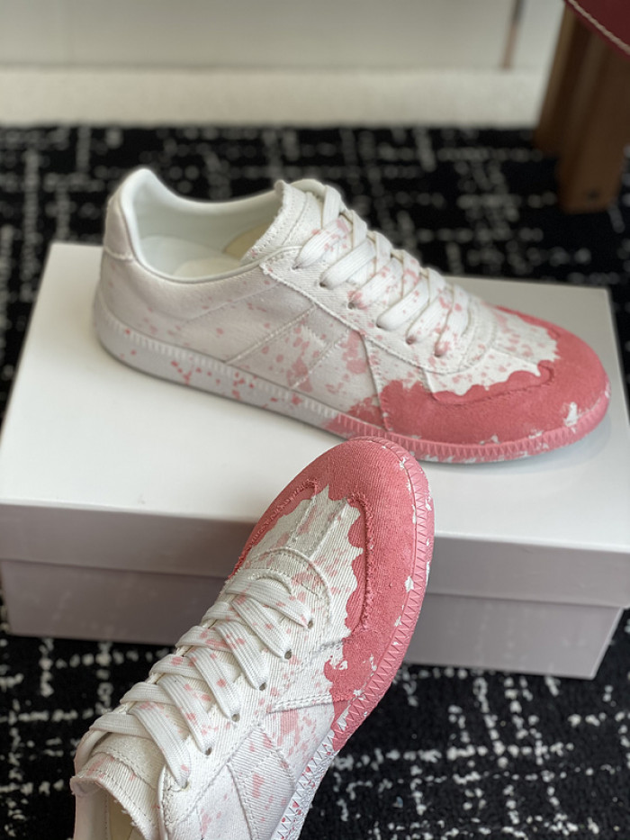 Ma*iso*n Mar*giela MAMA-085