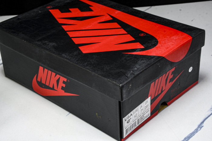 Jordan 1 Retro Chicago 555088-101