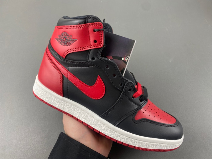 Air Jordan 1 High ’85 “Bred” Color HV6674-067
