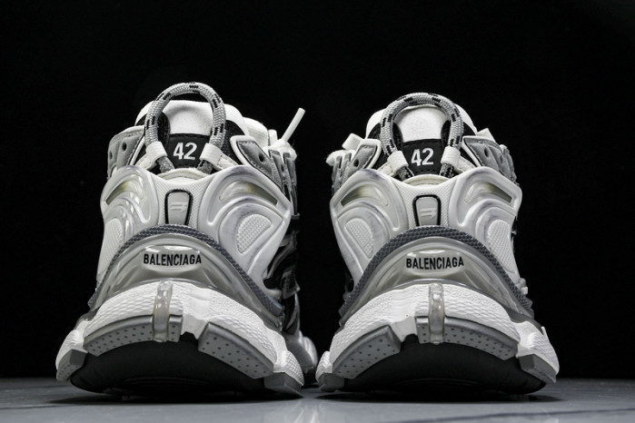 Balenciaga Runner BTT-209